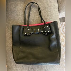 Betsey Johnson black tote with structured bow